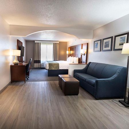 Comfort Suites Springfield Exterior foto
