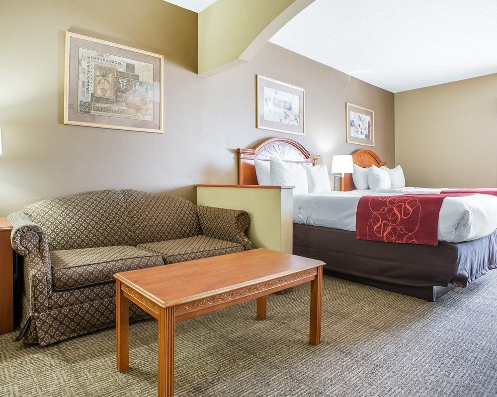 Comfort Suites Springfield Exterior foto